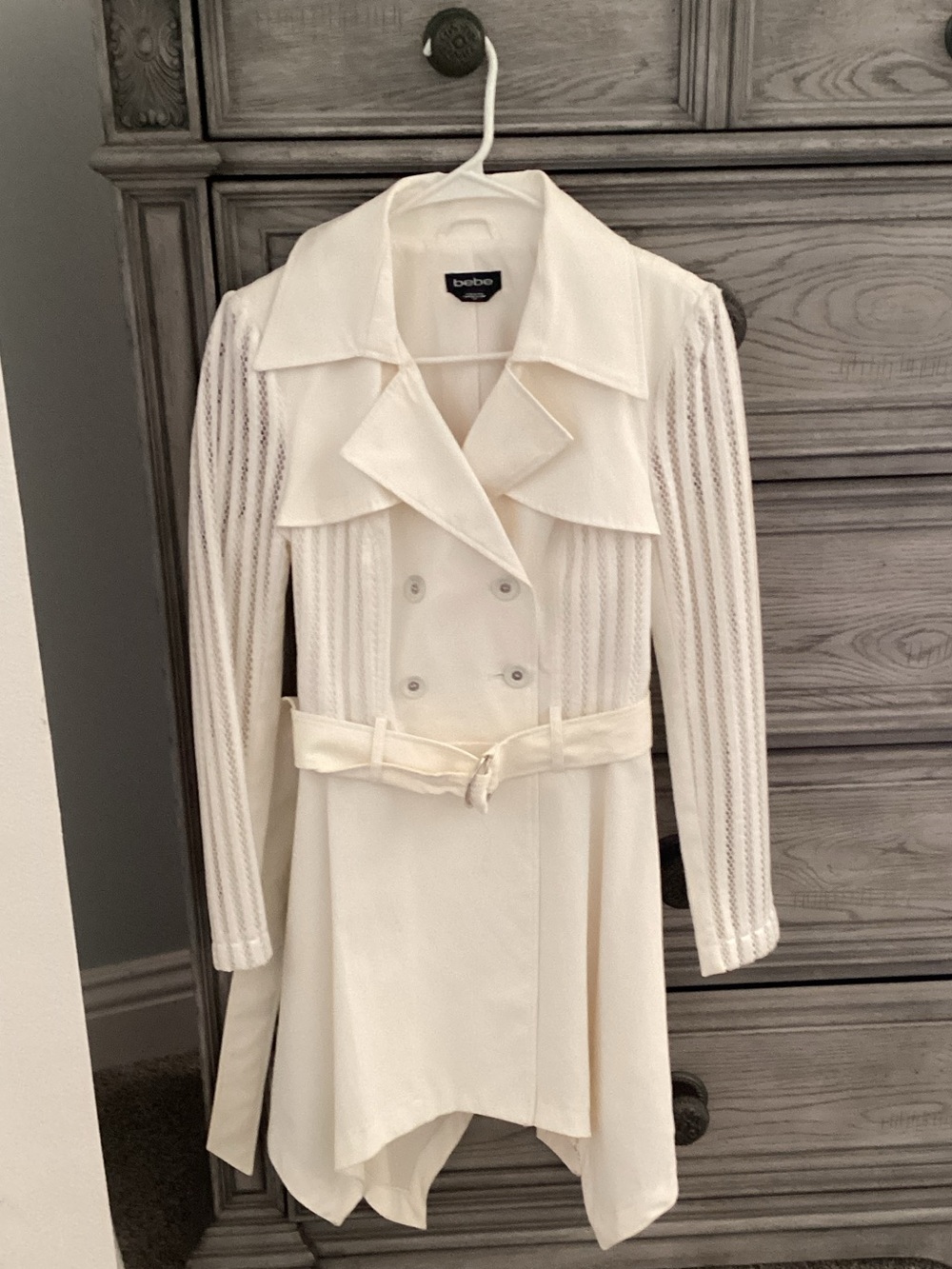 BeBe White Double-Breasted Trench with Textured Sleeves